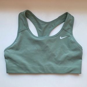 NEW, Nike Sports Bra, Medium